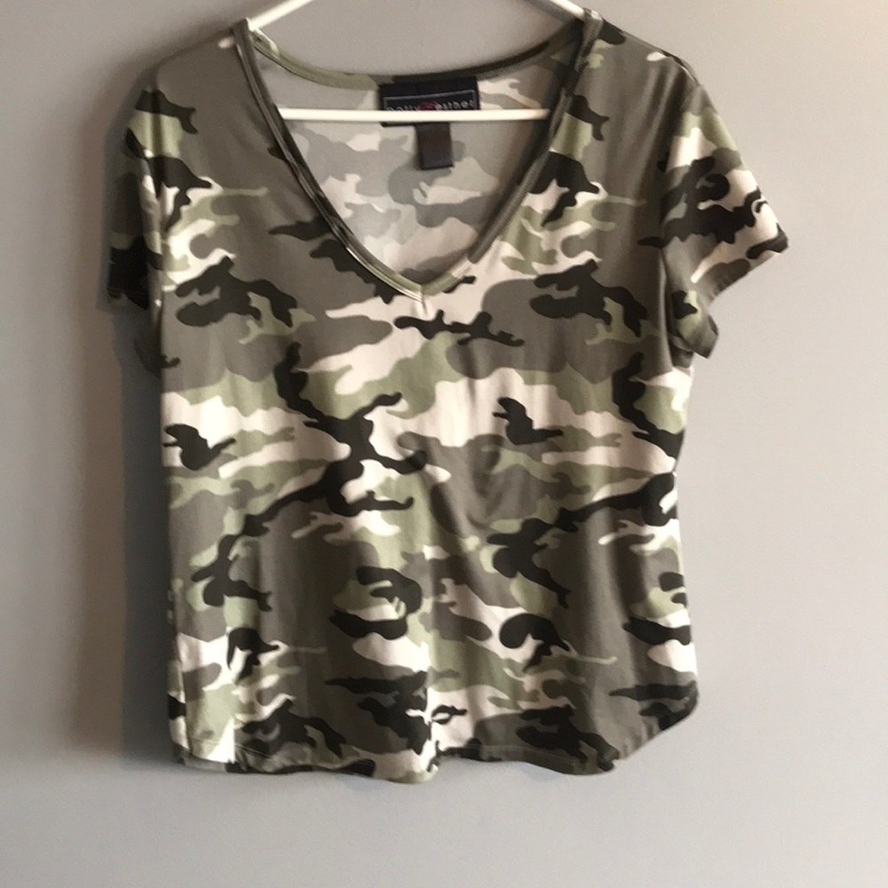 Polly&esther t shirt